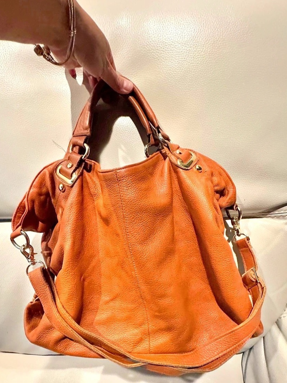 TOTO Leather Shoulder Bag